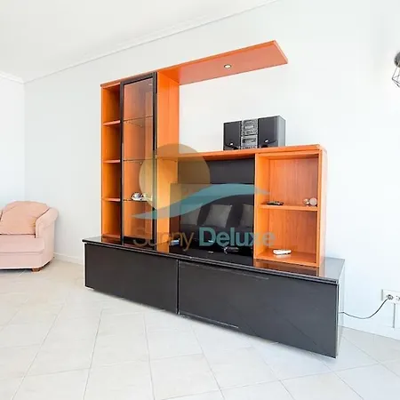 Oura Ocean Drive By Sunny Deluxe Apartament